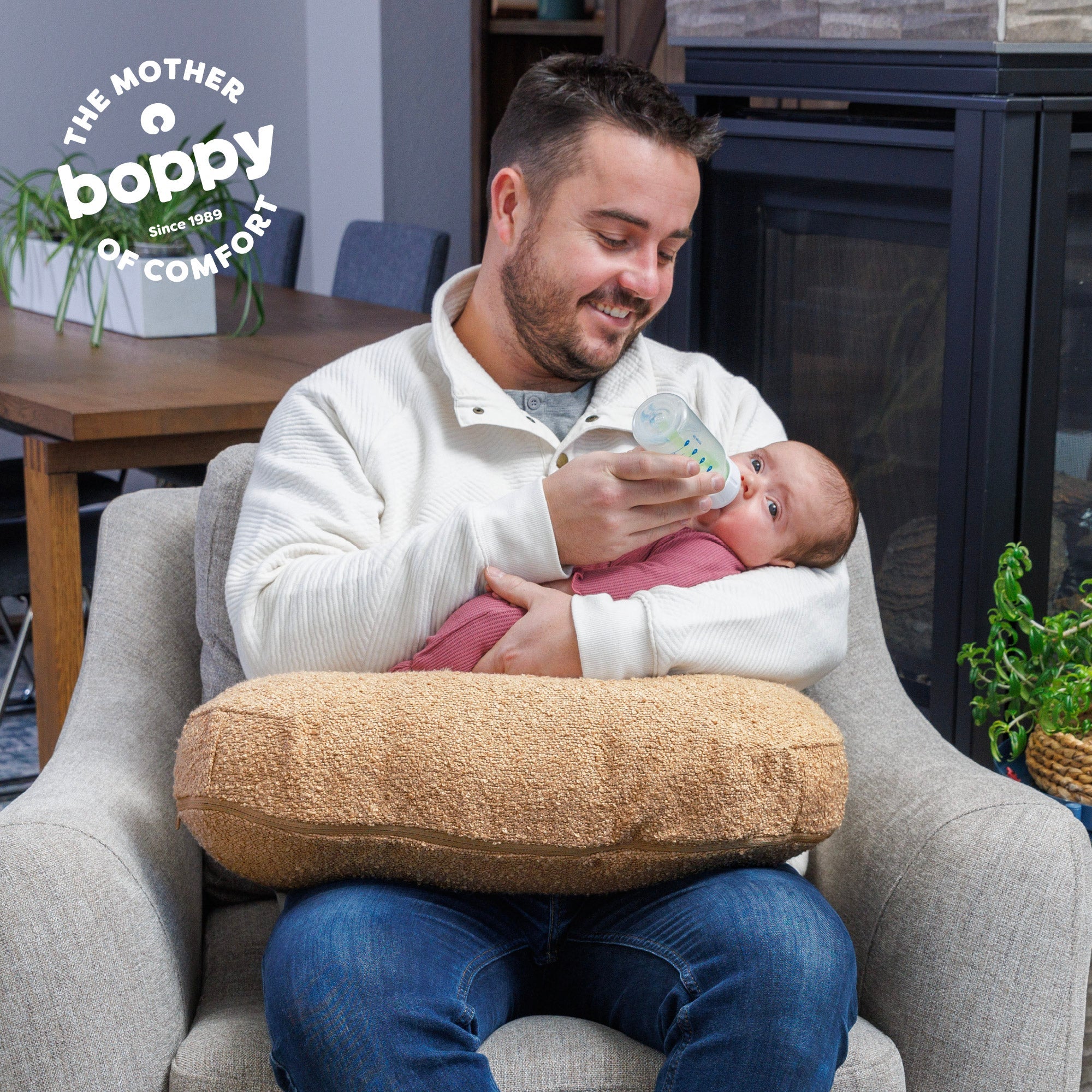 Boppy Nursing Pillow Luxe - Image 19